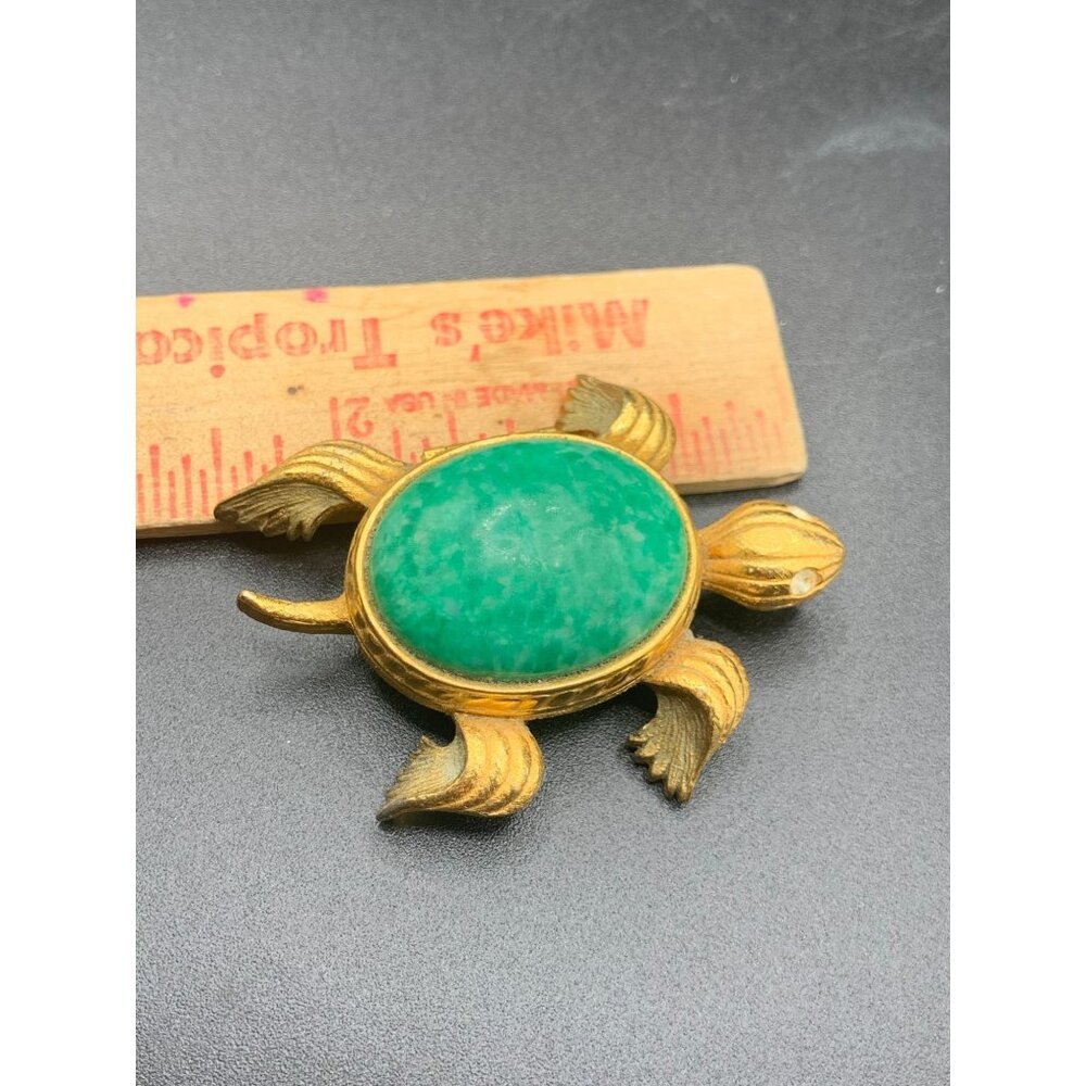 Solid Perfume Turtle Compact By Avon Compact In Green Turtle Design - Picture 3 of 6
